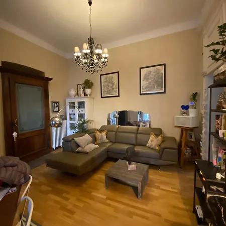 Il Glicine Apartment *